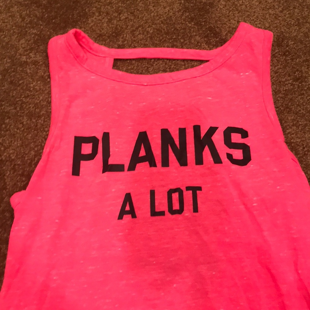 VS workout tank